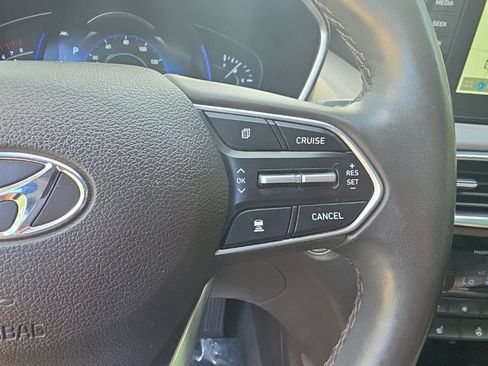 Used 2019 Hyundai Santa Fe AWD image 16