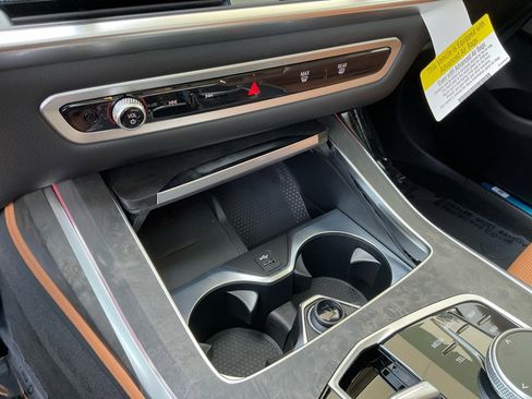 Certified 2026 BMW X7 xDrive40i image 18