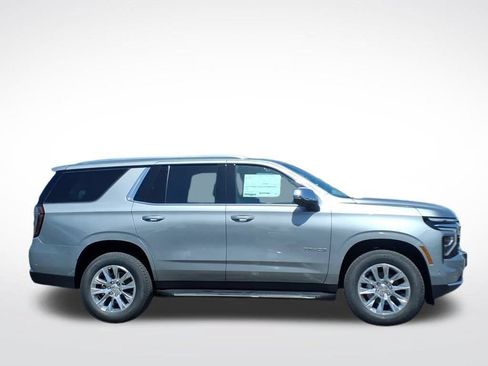 New 2026 Chevrolet Tahoe Premier AWD/4WD image 2
