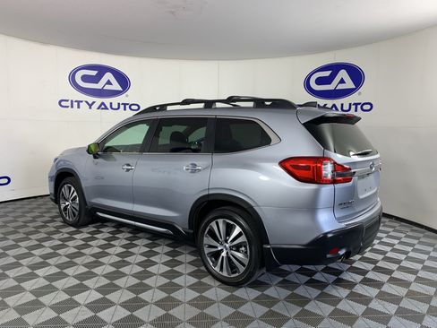 Used 2022 Subaru Ascent Touring AWD/4WD image 5