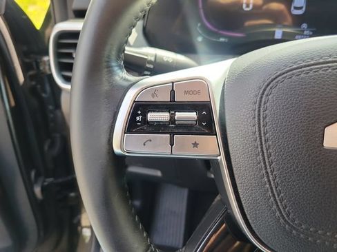 Used 2024 Kia Telluride EX FWD image 24