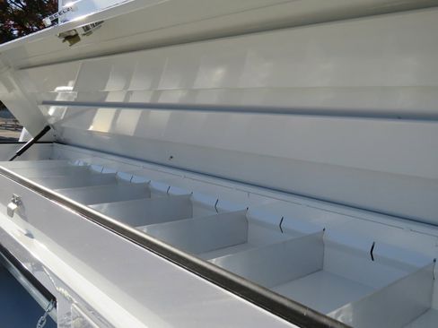 New 2023 RAM 4500 Tradesman w/ Chrome Appearance Group image 50