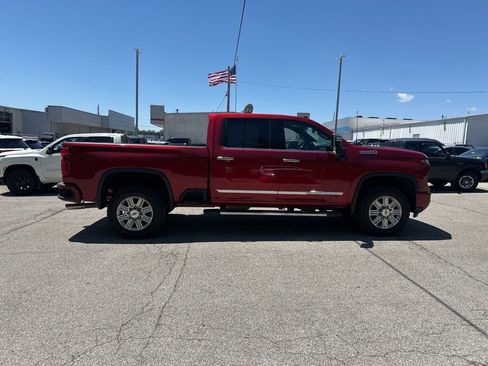Used 2024 Chevrolet Silverado 3500 High Country w/ Z71 Off-Road Package AWD/4WD image 5