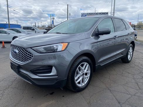 Used 2024 Ford Edge SEL AWD/4WD image 8