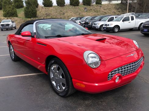 Used 2003 Ford Thunderbird image 7