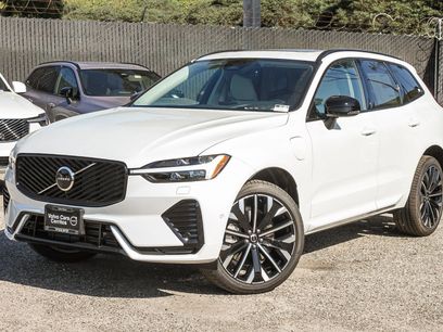 New 2026 Volvo XC60 T8 Ultra w/ Protection Package Premier