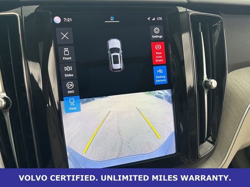 Certified 2023 Volvo XC60 B5 Plus w/ Protection Package FWD image 22