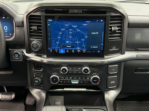 Used 2025 Ford F150 Lariat AWD/4WD image 20