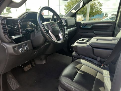 Used 2024 GMC Sierra 1500 SLT image 20