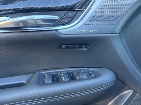 Used 2023 Cadillac XT6 Premium Luxury image 13