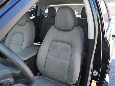 Used 2016 Chevrolet Colorado W/T w/ WT Convenience Package RWD image 17