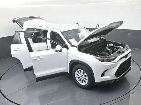 Used 2024 Toyota Grand Highlander FWD image 69