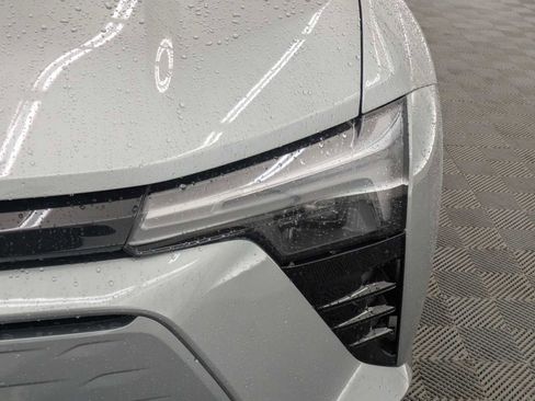 New 2026 Chevrolet Blazer EV LT image 10