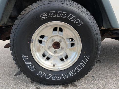 Used 1998 Jeep Wrangler SE image 26