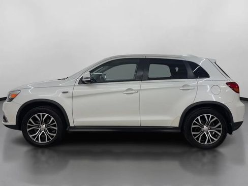Used 2018 Mitsubishi Outlander Sport SE AWD/4WD image 5