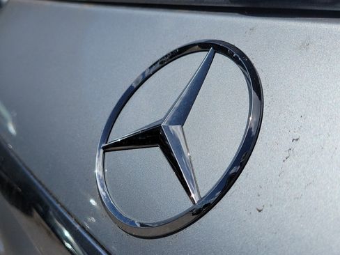 New 2026 Mercedes-Benz GLS 580 4MATIC image 32
