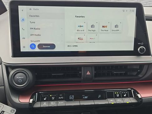 New 2026 Toyota Prius Plug-In Hybrid FWD image 21