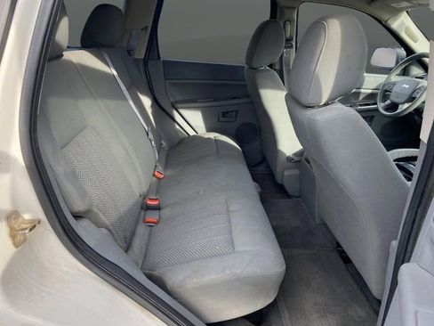 Used 2005 Jeep Grand Cherokee Laredo image 27