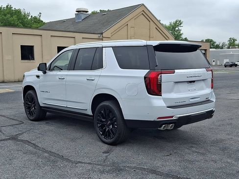 New 2026 GMC Yukon Denali w/ Denali Reserve Package AWD/4WD image 4