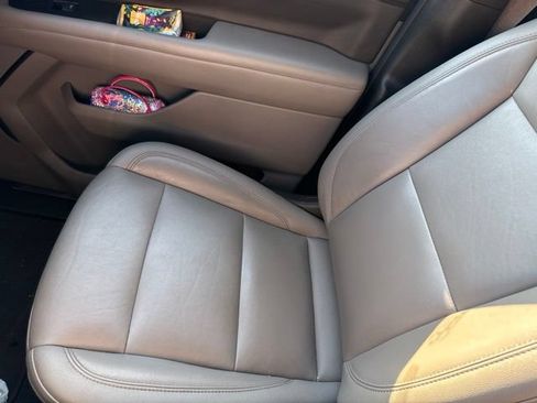 Used 2021 Chevrolet Tahoe Z71 w/ Rear Media and Nav Package AWD/4WD image 9