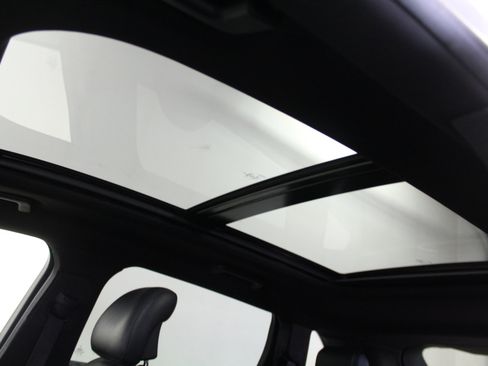 Used 2017 Lincoln MKX Reserve w/ Driver Assistance Package image 12