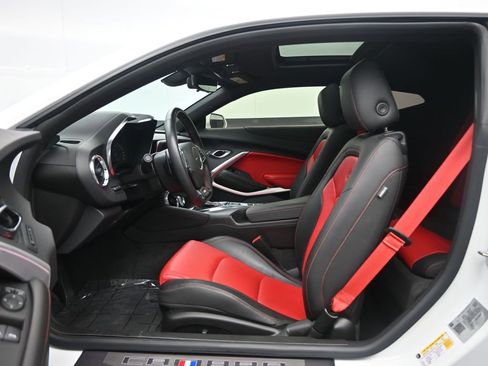 Used 2023 Chevrolet Camaro SS image 27