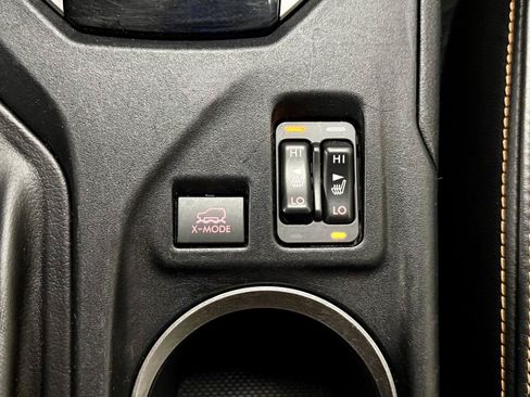 Used 2019 Subaru Crosstrek 2.0i Limited w/ Moonroof Package w/Navigation AWD/4WD image 25