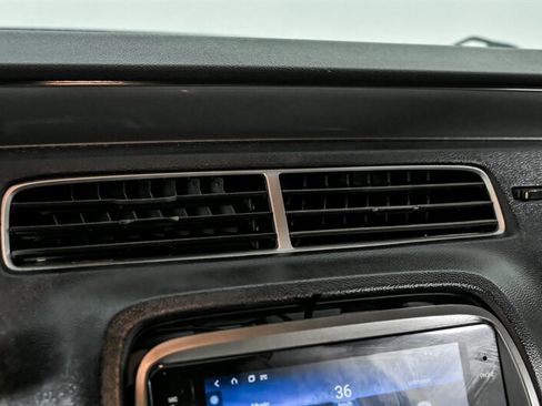 Used 2010 Chevrolet Camaro SS image 28