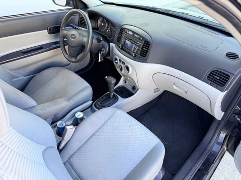 Used 2011 Hyundai Accent GS w/ Premium Pkg 3 FWD image 14