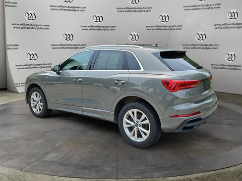Used 2024 Audi Q3 2.0T Premium AWD/4WD image 3