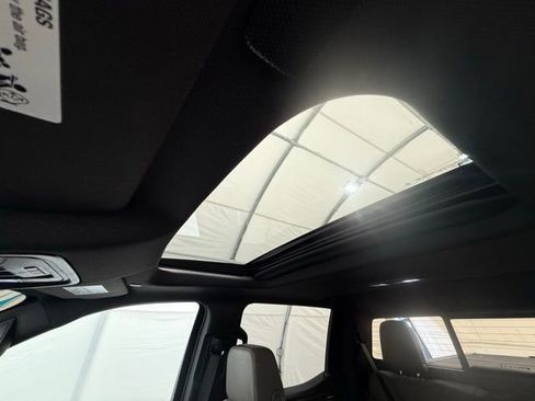 Used 2024 Chevrolet Silverado 1500 ZR2 image 37