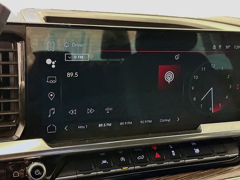 Used 2024 GMC Sierra 1500 Elevation image 21