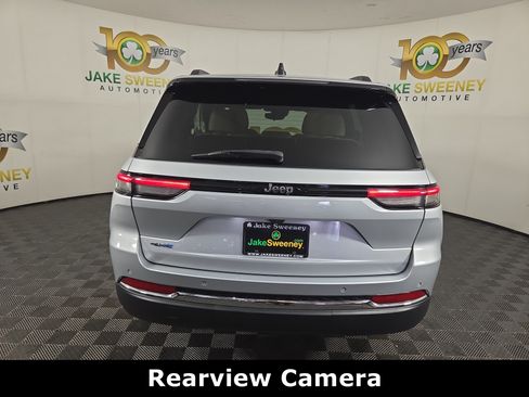 Used 2023 Jeep Grand Cherokee 4WD 4xe image 7