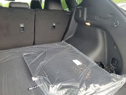 New 2025 Nissan Murano SV image 38