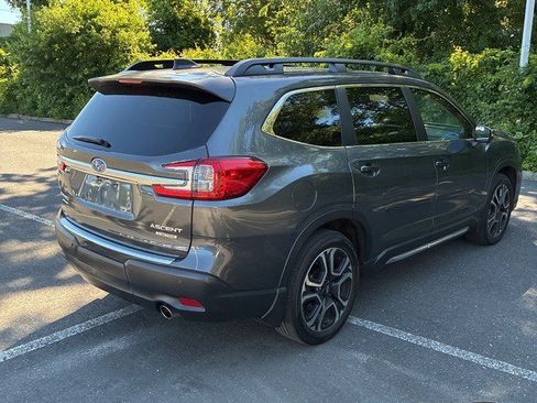 Used 2023 Subaru Ascent Limited w/ Technology Package AWD/4WD image 5