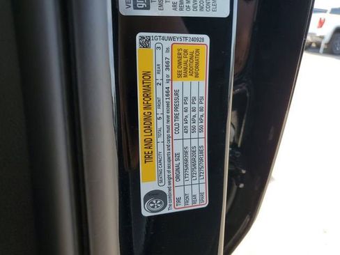 New 2026 GMC Sierra 3500 Denali w/ Denali Reserve Package AWD/4WD image 33