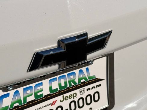 Used 2020 Chevrolet Equinox LT image 36