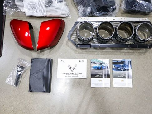 Used 2025 Chevrolet Corvette Z06 w/ Z07 Performance Package RWD image 65