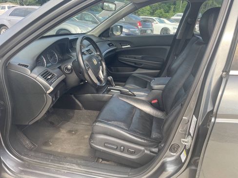 Used 2011 Honda Accord SE image 24