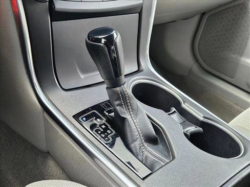 Used 2015 Toyota Camry LE FWD image 11