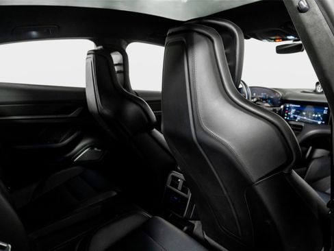 Used 2020 Porsche Taycan Turbo S w/ Premium Package image 46