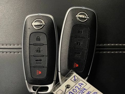 Certified 2024 Nissan Sentra SV FWD image 18