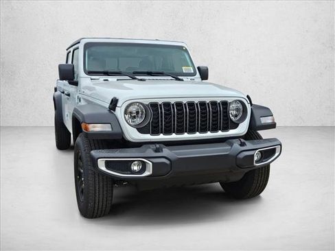 New 2026 Jeep Gladiator Sport image 6