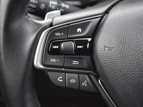 Used 2020 Honda Accord EX-L image 6