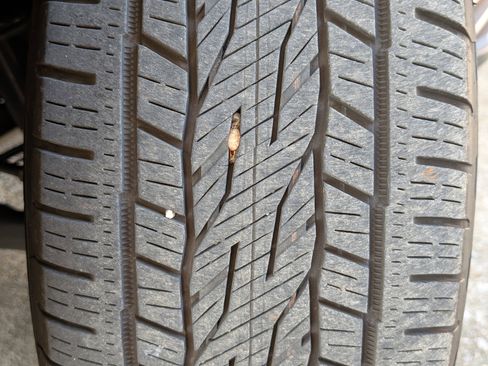 Used 2023 GMC Yukon XL SLT w/ SLT Luxury Package image 36