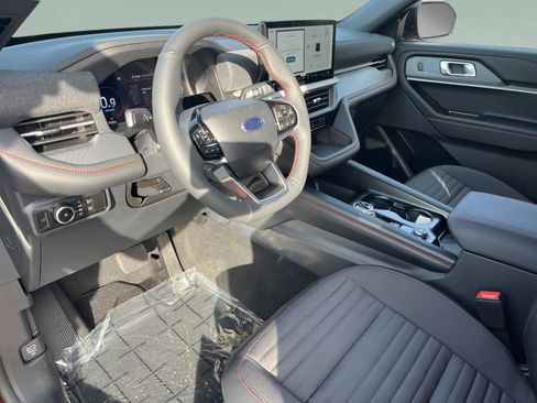 New 2026 Ford Explorer ST-Line RWD image 24