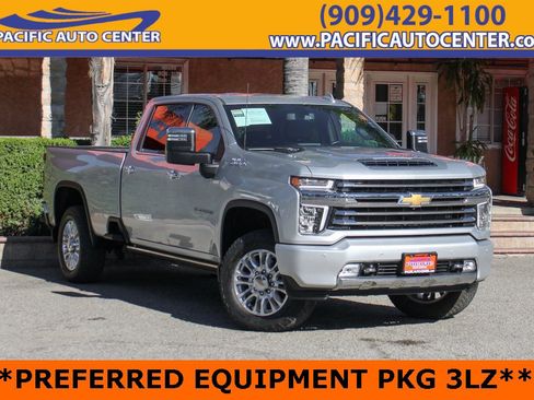 Used 2022 Chevrolet Silverado 2500 High Country image 1