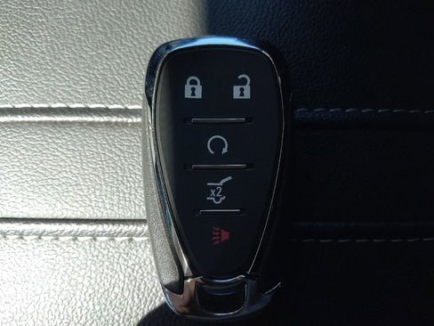 Used 2024 Chevrolet Blazer LT w/ Convenience Package FWD image 32