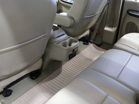 Used 2005 Ford Excursion Limited image 90