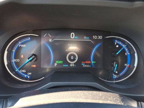 Certified 2024 Toyota RAV4 XLE image 15